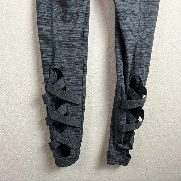 Athleta High Rise Cutout Chaturanga Leggings - Picture 11 of 12